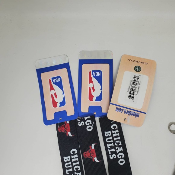 Stocking Stuffer Special 3 lanyards for $14 - Chicago Bulls - Picture 4 of 4